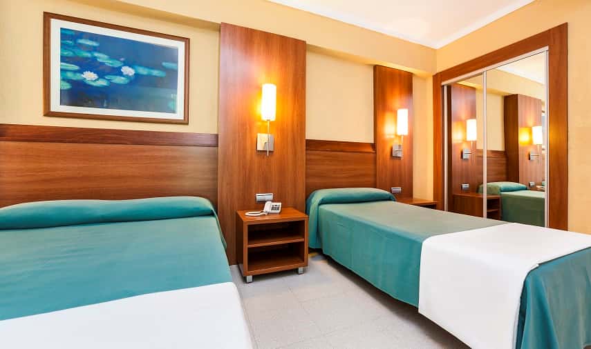 Oferta hotel en Cala Moreia con opción de todo incluido